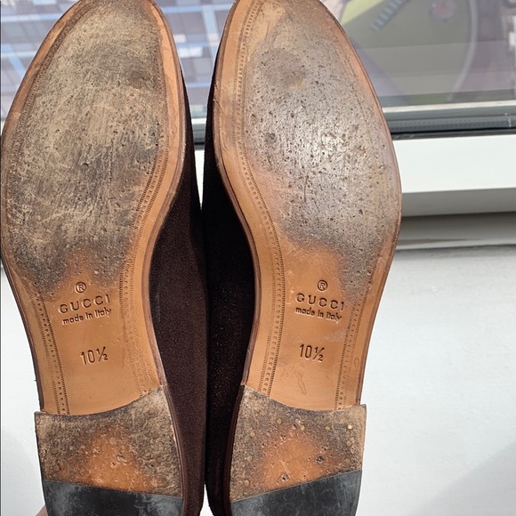 Gucci Men's Brown Suede Loafers with Gold Horsebit - Picture 9 of 9